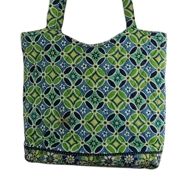 Vera‎ Bradley Daisy Daisy Bucket Bag RETIRED PATTERN - Picture 4 of 5
